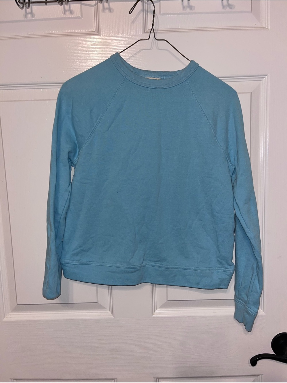 Sky Blue Women's Crewneck Sweatshirt - Classic Everyday Layer